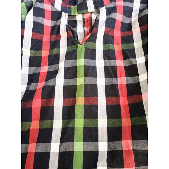 Crown & Ivy Size 2X Green Red White Bell Sleeves Keyhole Neck Button Back Blouse - Picture 8 of 8